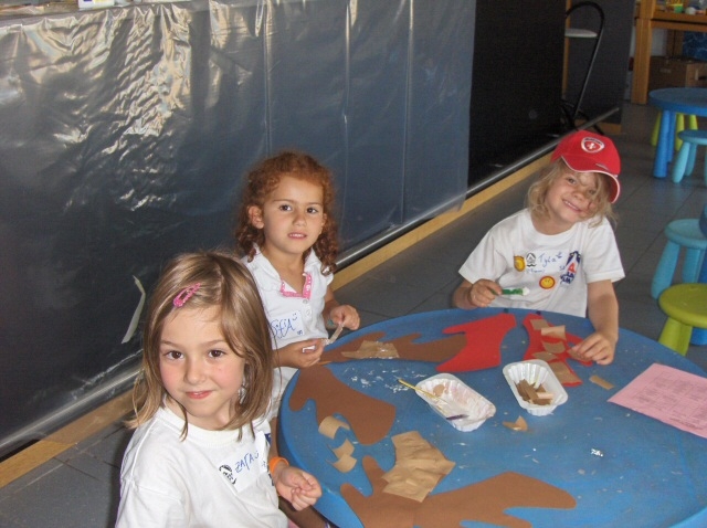 Village Camps International Summer Camp VDC Geneva 2016-08-12 https://www.villagecamps.com/journals_admin/images/309-6-Picture 094.jpg